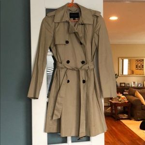 Banana Republic classic trench